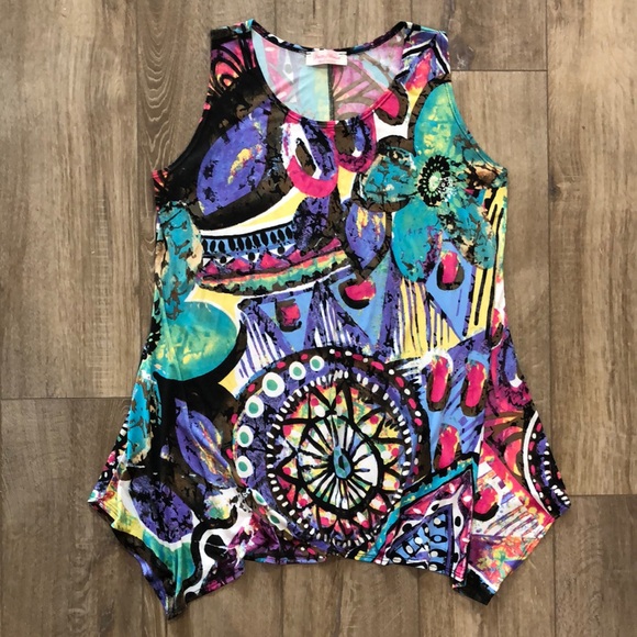 pretty woman Tops - PRETTY WOMAN Colorful Abstract Sleeveless Top